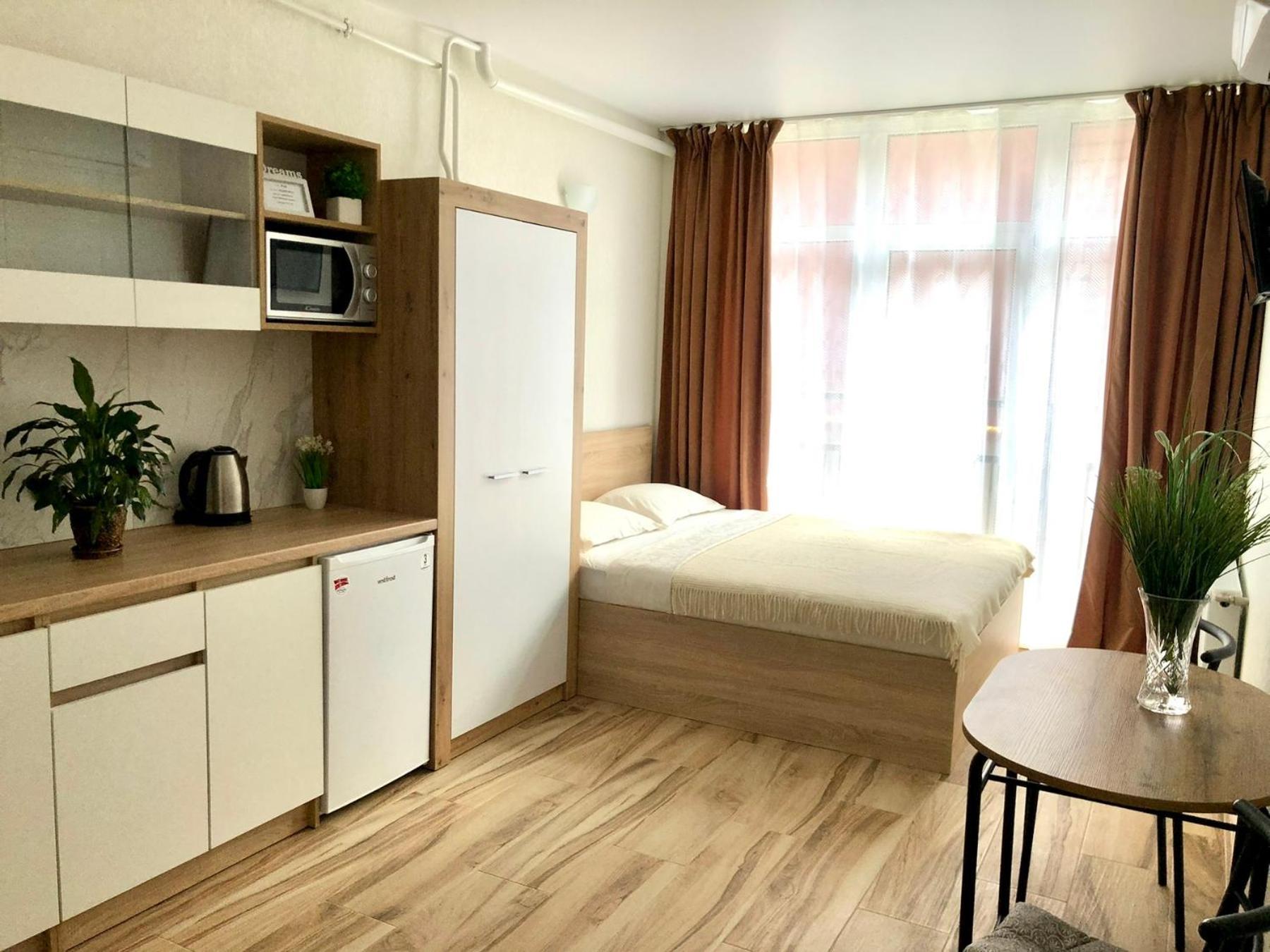 Osapart Hotel In A Complex Semycvit 2 Lviv Kültér fotó