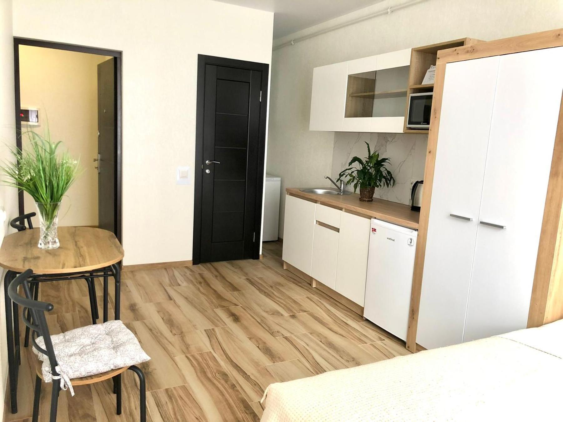 Osapart Hotel In A Complex Semycvit 2 Lviv Kültér fotó